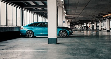 Car-parked-in-the-parking-lot