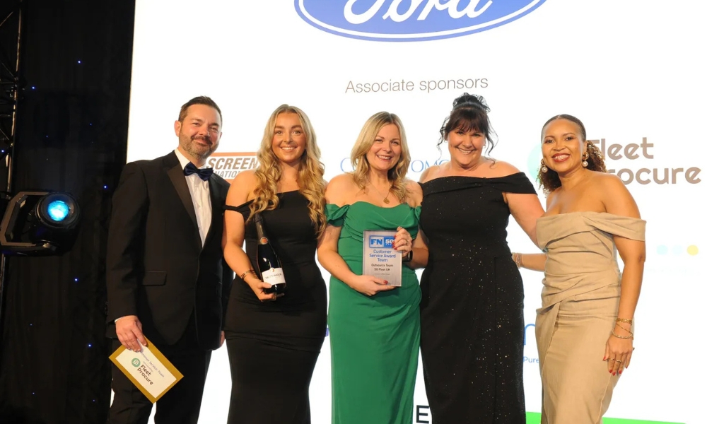 the SG Fleet team celebrating the FN50 2024 customer service awards